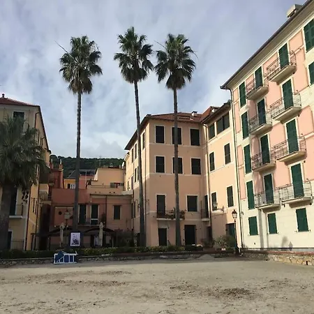 Alloggio Vista Mare A Apartamento Laigueglia