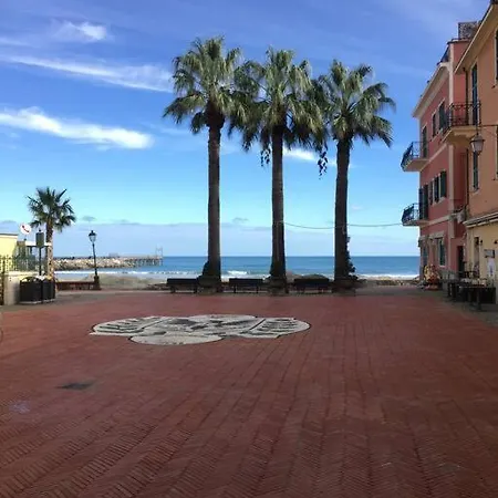 Alloggio Vista Mare A Apartment Laigueglia