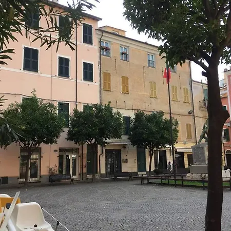 Alloggio Vista Mare A Laigueglia