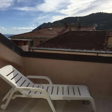 Alloggio Vista Mare A * Laigueglia